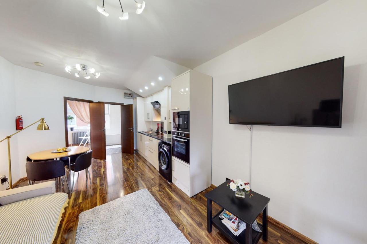 Modern 2 Bed Flat In Paddington Near Hyde Park For Up To 4 People Appartement Londen Buitenkant foto